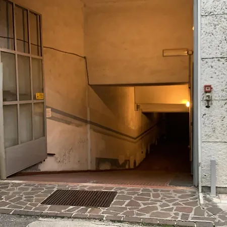 Residenza Piso 23 *